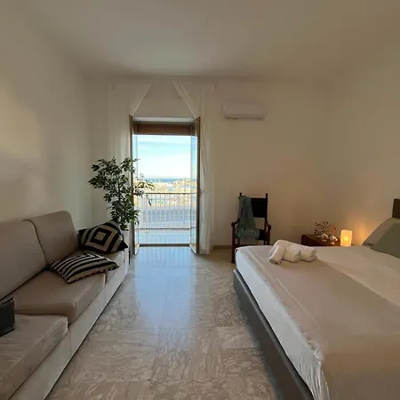 Casa Roberta With Balcony And Sea View Apartament *