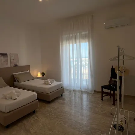 Casa Roberta With Balcony And Sea View