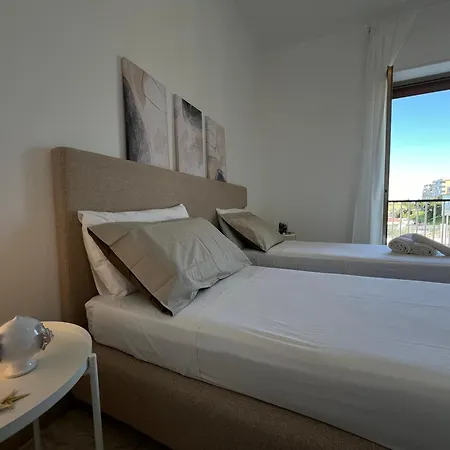 Casa Roberta With Balcony And Sea View Apartment *