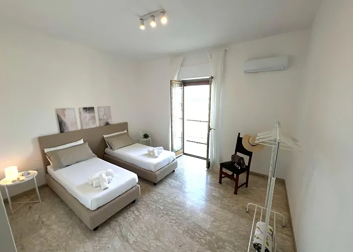 Casa Roberta With Balcony And Sea View Daire Vieste